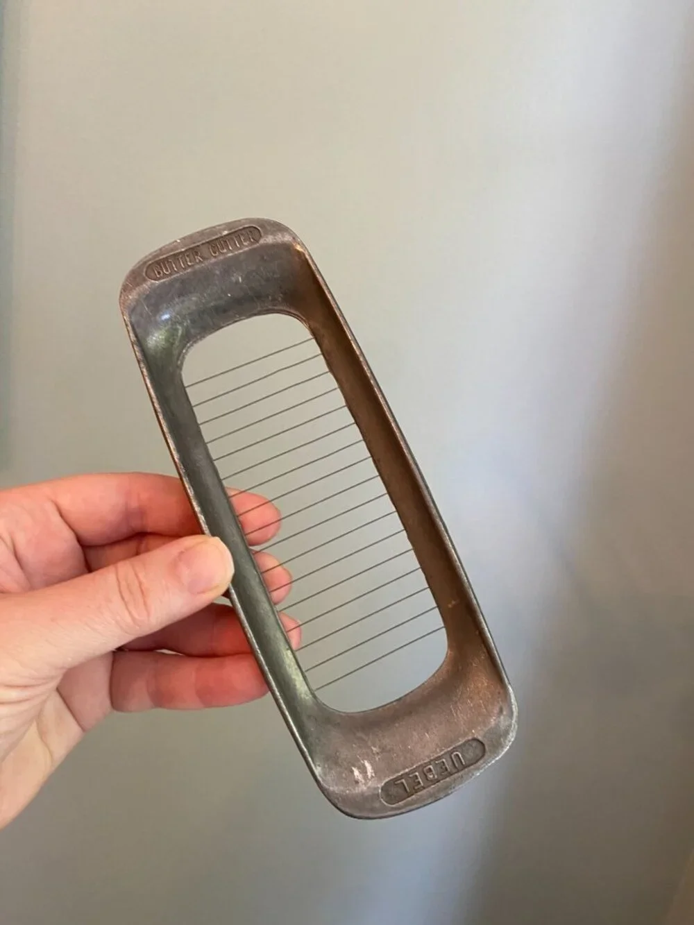 VINTAGE UEBEL MANUAL BUTTER CUTTER - 7.25